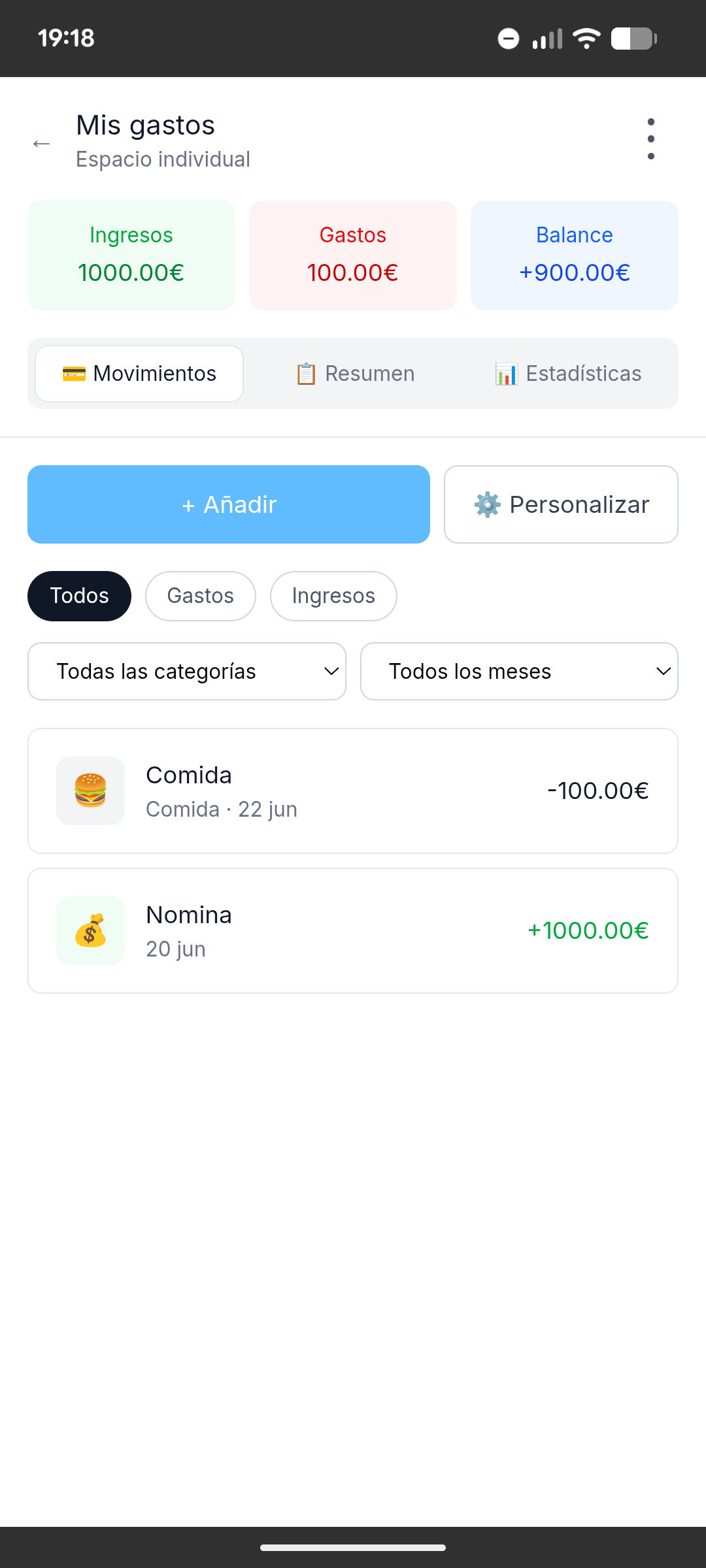 Lista de movimientos individuales con ingresos y gastos por categoría
